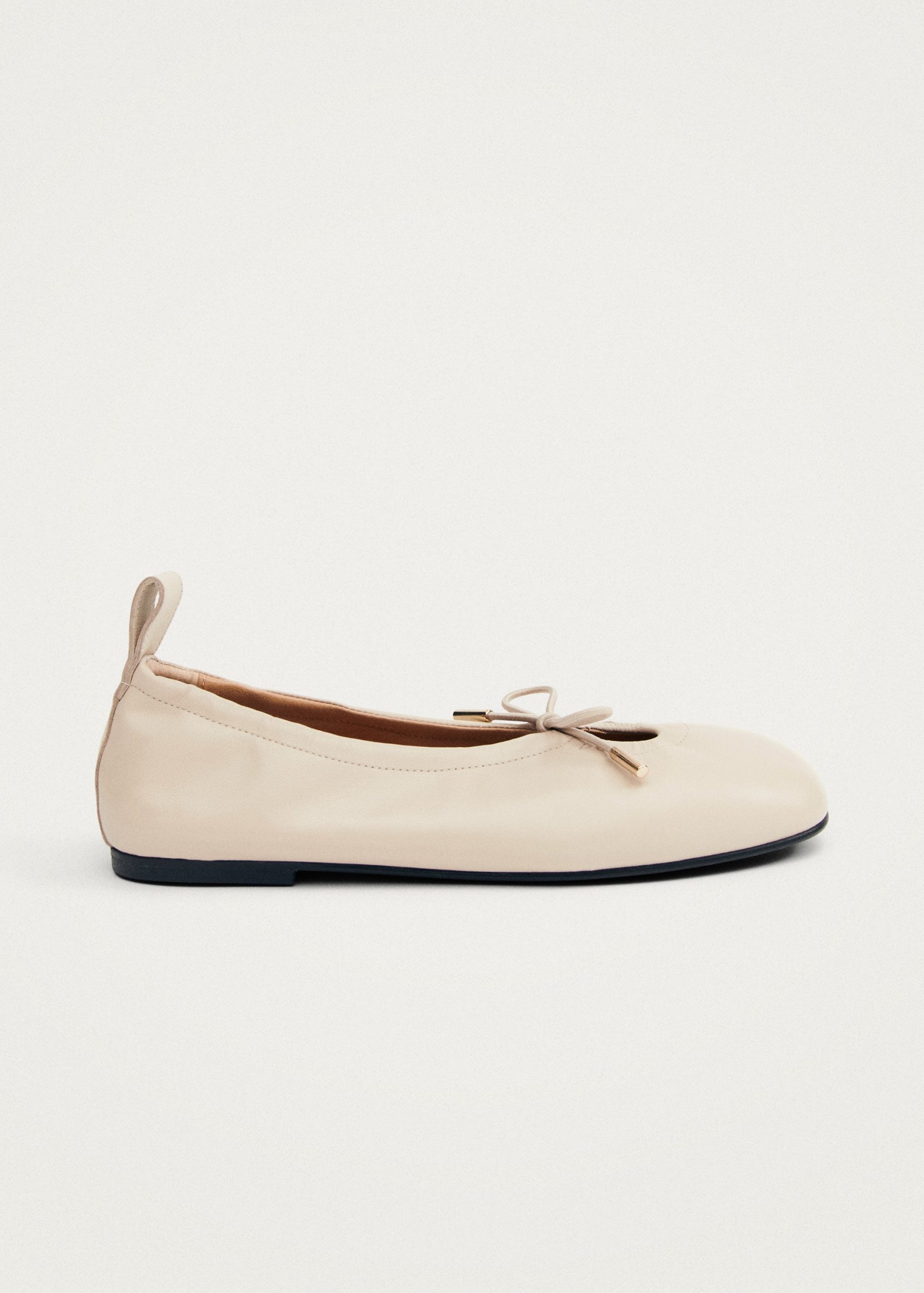 Rosalind Cream Leather Ballet Flats - Image 4