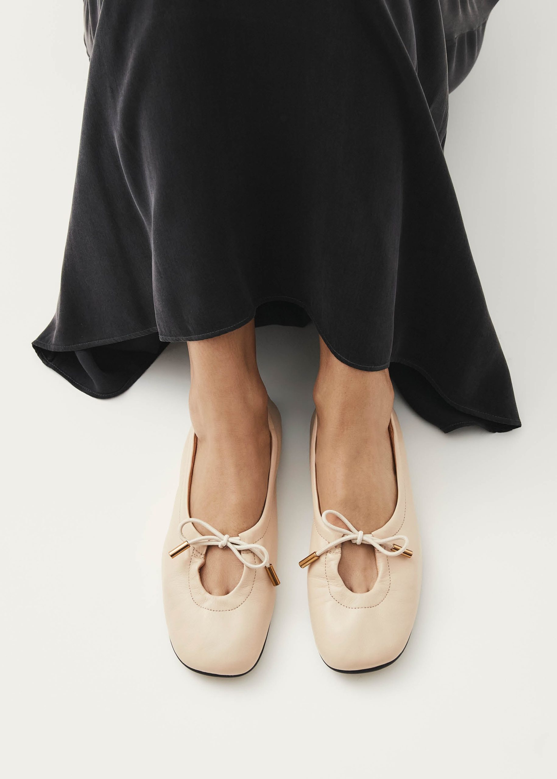 Rosalind Cream Leather Ballet Flats - Image 8