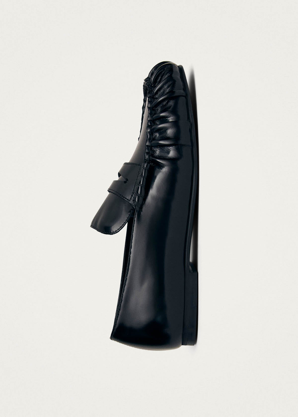 Aven Black Leather Loafers - Image 4