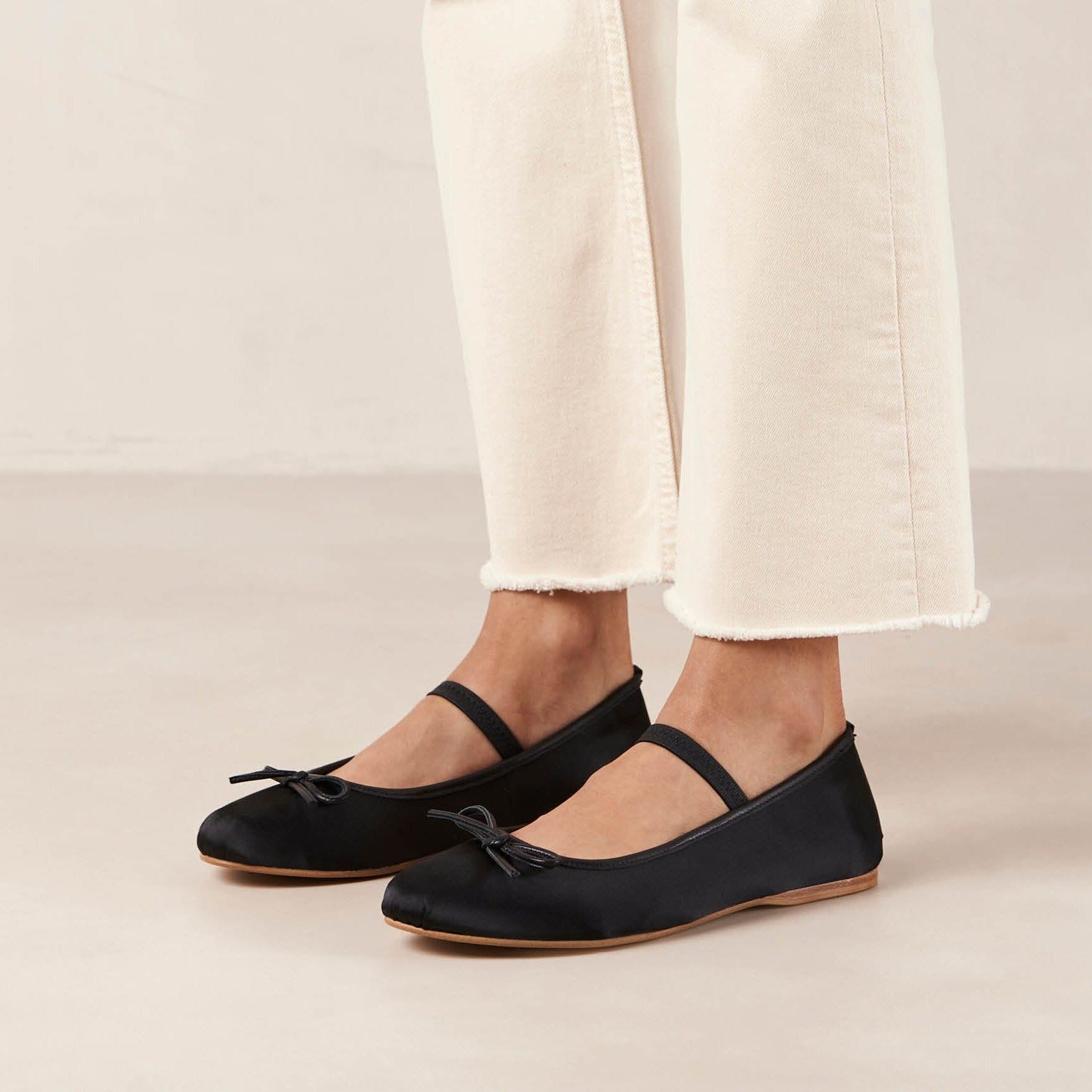 Odette Black Ballet Flats - Image 3